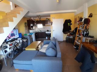 Foto 4 de Duplex a 1 cuadra de Av. La Plata
