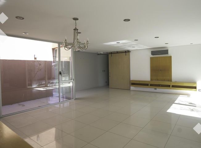 place photo 80