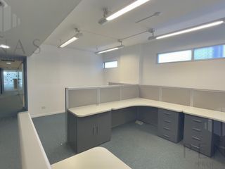 Foto 32 de IMPECABLE OFICINA 215 m2 AMUEBLADA EN NUÑEZ  - 2 COCHERAS