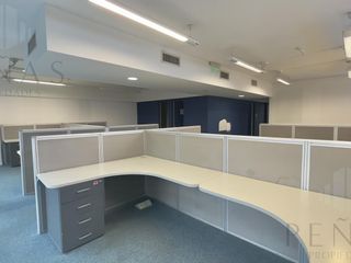 Foto 33 de IMPECABLE OFICINA 215 m2 AMUEBLADA EN NUÑEZ  - 2 COCHERAS
