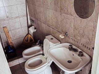 Foto 13 de Casa en venta - 1 Dormitorio 1 Baño - Cochera - 80Mts2 - Arturo Seguí, La Plata