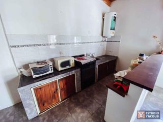 Foto 6 de Casa en venta - 1 Dormitorio 1 Baño - Cochera - 80Mts2 - Arturo Seguí, La Plata