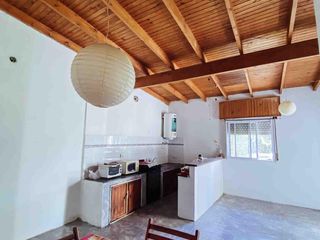 Foto 12 de Casa en venta - 1 Dormitorio 1 Baño - Cochera - 80Mts2 - Arturo Seguí, La Plata
