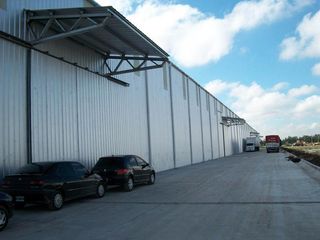 Foto 1 de Depósito Nave  Industrial en Alquiler 8800 m2 en Parque Industrial Campana
