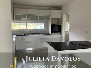 Foto 10 de Casa en  Alquiler Anual Barrio El Canton - Golf con pileta