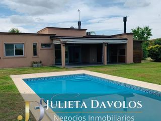 Foto 1 de Casa en  Alquiler Anual Barrio El Canton - Golf con pileta