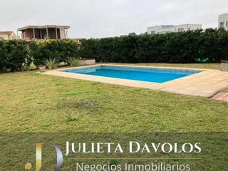 Foto 2 de Casa en  Alquiler Anual Barrio El Canton - Golf con pileta