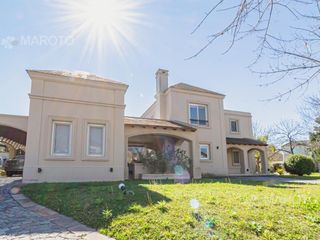 Foto 4 de CASA EN VENTA EN BARRIO SEPTIEMBRE - MAROTO PROPIEDADES