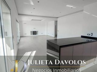 Foto 5 de Casa en Venta 5 Ambiente El Canton Barrio Golf-Escobar -Maschwitz