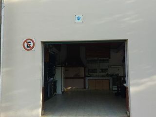 Foto 28 de Casa en venta - 3 Dormitorios 3 Baños - Cochera - 330Mts2 - Cabildo, Bahía Blanca