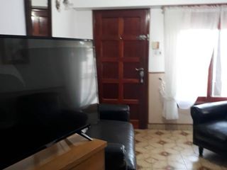 Foto 8 de Casa en venta - 3 Dormitorios 3 Baños - Cochera - 330Mts2 - Cabildo, Bahía Blanca