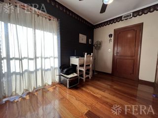 Foto 10 de Venta de Departamento 4 ambientes con cochera y baulera en Quilmes