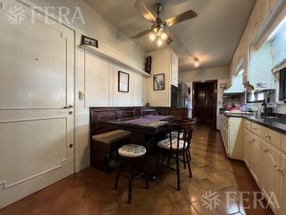 Foto 7 de Venta de Departamento 4 ambientes con cochera y baulera en Quilmes