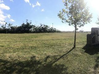 Foto 1 de VENTA Terreno - Haras del Sur III
