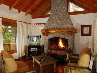 Foto 9 de Venta Cabaña 2 dorm c/ cochera, Puerto Manzano,  Villa La Angostura