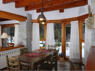 Foto 3 de Venta Cabaña 2 dorm c/ cochera, Puerto Manzano,  Villa La Angostura