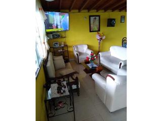 Foto 9 de VENTA CASA BARRIO CÓRDOBA MEDELLN CERCA AL H. PABLO TOBON URIBE