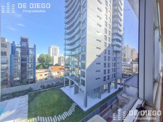 Foto 7 de Oficina de 150 m2 con 2 cocheras en alquiler, edificio con seguridad - Vicente López