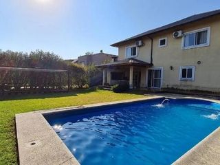 Foto 3 de Venta de casa en Barrio Maschwitz Privado, Escobar