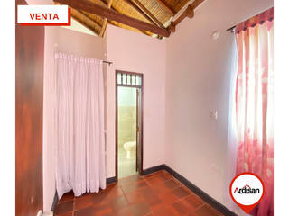 Foto 4 de CASA PLANA CENTRAL ESQUINERA