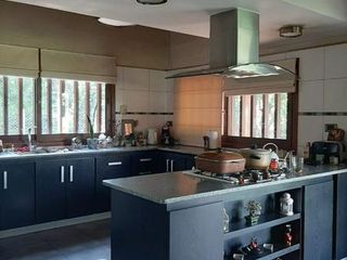 Foto 11 de Excelente casa quinta sobre lote de 6615 mts2