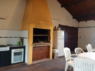 Foto 18 de Excelente casa quinta sobre lote de 6615 mts2