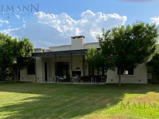 Foto 1 de Casa en Estancias del Pilar | Mallmann propiedades