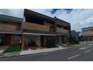 Foto 1 de VENTA CASA 148 mts2 LA CEJA SECTOR CC VIVA - D