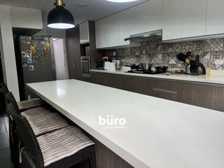 Foto 7 de ESPECTACULAR CASA EN VENTA EN SURCO DE 3/4 DORM JARDIN GRANDE