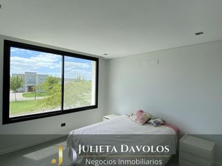 Foto 21 de Casa en  Venta 5 Ambientes Puertos del Lago Barrio Acacias Escobar-Maschwitz
