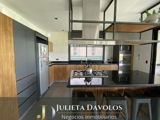 Foto 8 de Casa en  Venta 5 Ambientes Puertos del Lago Barrio Acacias Escobar-Maschwitz