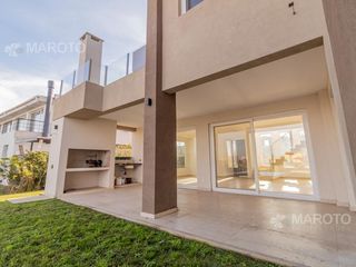Foto 10 de CASA EN VENTA EN BARRIO EL CANTON - MAROTO PROPIEDADES