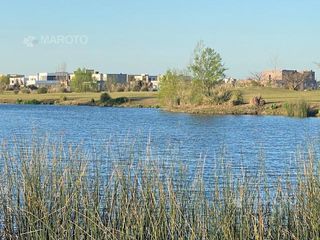 Foto 58 de CASA EN VENTA EN BARRIO EL CANTON - MAROTO PROPIEDADES