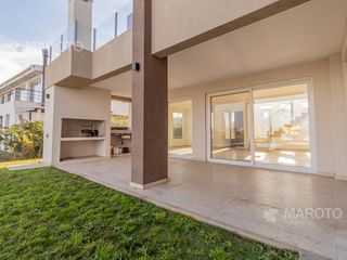 Foto 8 de CASA EN VENTA EN BARRIO EL CANTON - MAROTO PROPIEDADES
