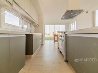 Foto 18 de CASA EN VENTA EN BARRIO EL CANTON - MAROTO PROPIEDADES