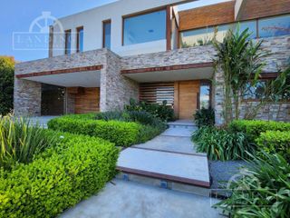 Foto 3 de Casa al Río en Barrio Náutico Albanueva, Rincón de Milberg