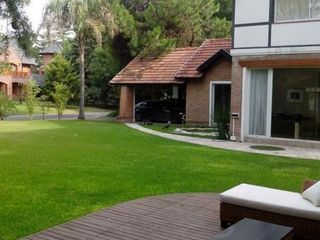Foto 3 de VENTA CASA EN SAINT THOMAS - CANNING