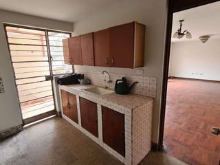Foto 16 de Casa en venta en Lima de 4 dormitorios c/ cochera en Santiago de Surco
