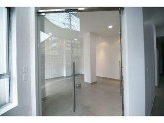Foto 32 de Casa para venta, ideal para oficina, sector Quinta Camacho, Bogotá