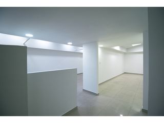 Foto 3 de Casa para venta, ideal para oficina, sector Quinta Camacho, Bogotá