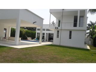 Foto 3 de VENDO CASA EN CONDOMINIO BARU - VIA PTO LOPEZ - VILLAVICENCIO