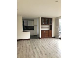 Foto 3 de Vendo Apartamento con Vista Exterior Alcala 67 mts