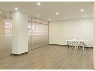 Foto 14 de Vendo Apartamento con Vista Exterior Alcala 67 mts