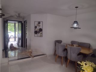 Foto 11 de VENTA CASA DOS PISOS QUINTAS DEL BOSQUE -  VILLAVICENCIO