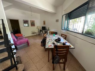 Foto 7 de Casa en venta en barrio Juniors, 3 dormitorios, cocina separada, terraza y patio.  APTO CREDITO