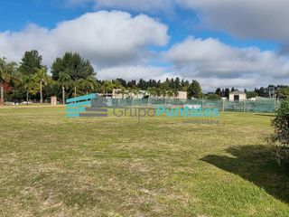Foto 5 de Lote en Venta en esquina  en Barrio Malibu en Canning de 1600 M2