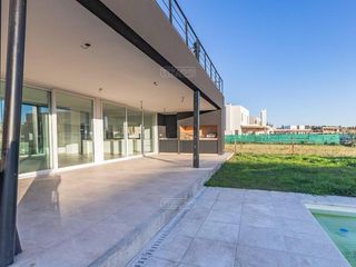 Foto 15 de Casa a estrenar en Puertos barrio Acacias - en venta o alquiler - 253 M2 - hermoso entorno de categoria