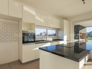 Foto 4 de Casa a estrenar en Puertos barrio Acacias - en venta o alquiler - 253 M2 - hermoso entorno de categoria
