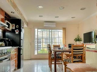 Foto 6 de Dúplex en venta - 2 Dormitorios 2 Baños - Cochera - 160Mts2 - Virrey del Pino