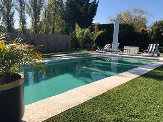 Foto 1 de Casa - Santa Catalina lote interno impecable!!